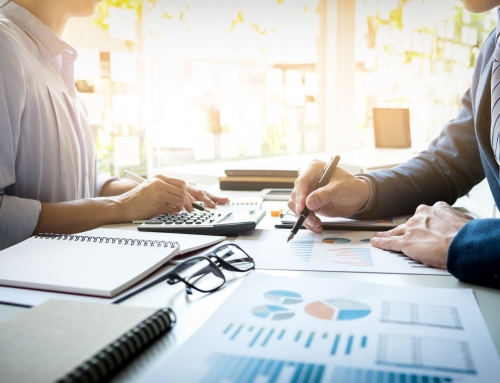 VOCÊ SABIA QUE UMA EMPRESA QUE ESTÁ EM DÉBITO COM O FGTS NÃO PODE PAGAR PRO LABORE AOS SÓCIOS?